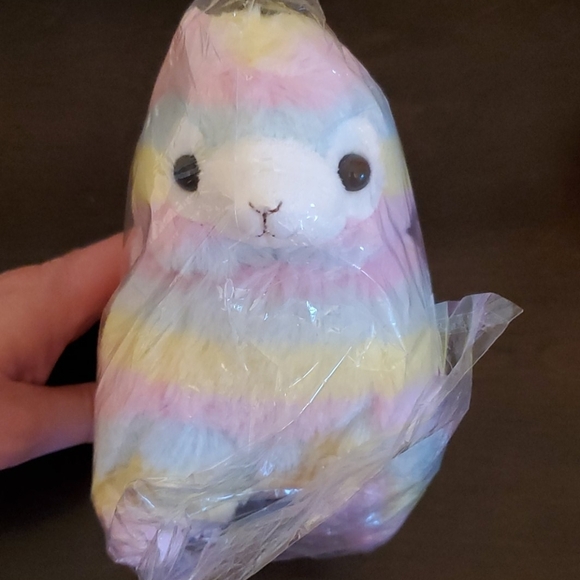 Rainbow Alpacasso Plush, NWT - Picture 3 of 3